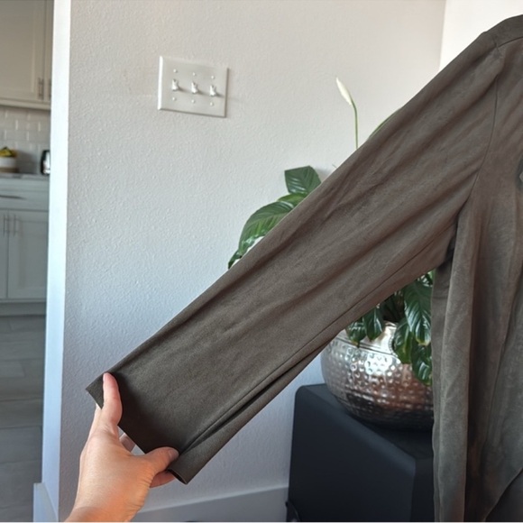 Catherine Malandrino Faux Suede Leather Jacket Size 1X Green Soft Lightweight - Picture 5 of 11